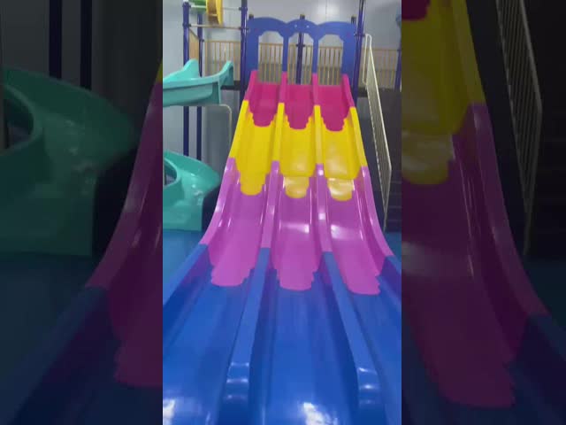 Resort Outdoor Pool Water Slide Commercial Water Park Equipment OEM Service