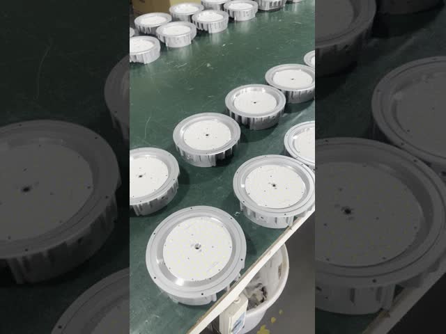 2700-6500K 高マスト LEDスタジアム照明 屋外・室内競技場