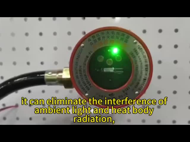 Quad Band Explosion Proof Flame Detector For Petrochemical Industry