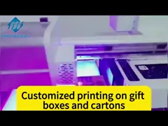 Çeşitli malzemeler için çok yönlü UV düz baskı makinesi