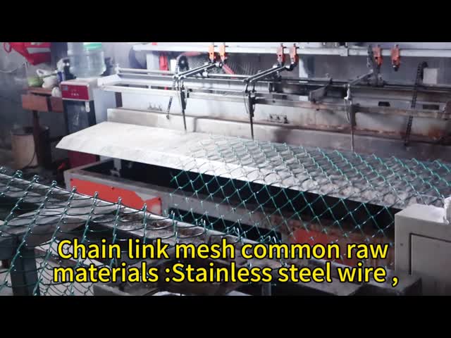 Green Plastic Coated Chain Link Fencing Hot Dipped Diamond Wire Mesh  Anti corrosion and anti rust