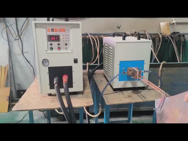 20KW超高周波インダクション熱処理機械 金属の加熱用フィッティング