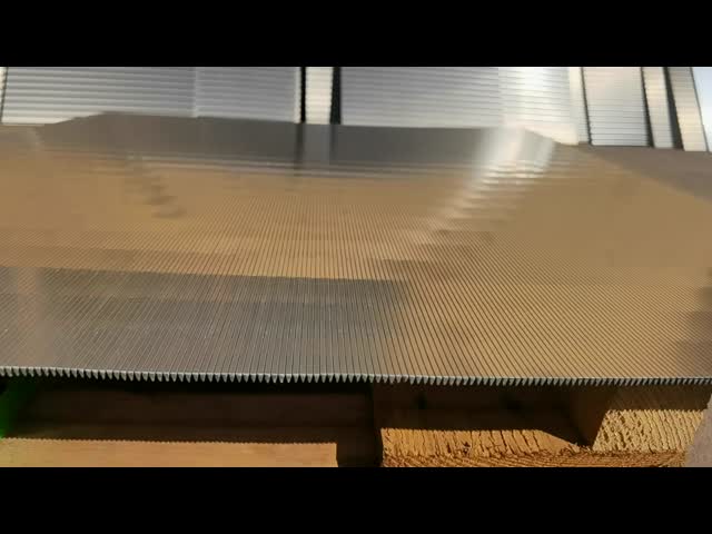 Vはミネラル処理の自浄式のためにくさびワイヤー スクリーンをパネルをはめる形づける