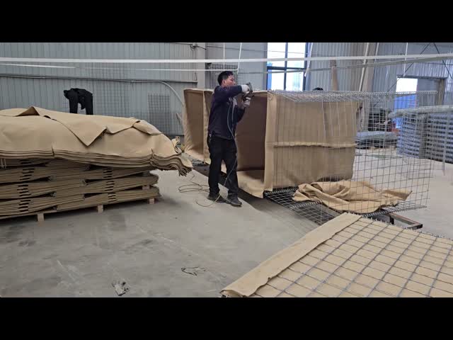 Galvanized Earth Filled Defensive Barrier MIL ATMAS 4-5mm Mesh
