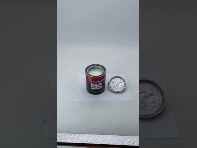 M144 1K Crystal White Pearl Automotive Basecoat Warm Tone Pearl White with High Brilliance