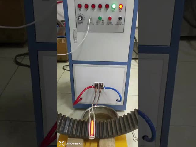 40kW 誘導焼入れ機 (鋼棒およびギア用)