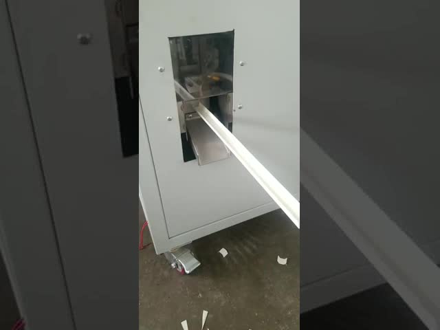 Insulation Forming and cutting