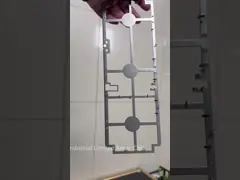 Çoklu güç alanlarından sorumlu özel damgalama levhası