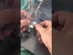 China 15mm Length Pneumatic Wire Stripping Machine Wire Dia 5-25mm supplier