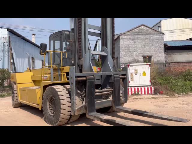 MITSUBISHI FD300 Used Forklift 30T Capacity for Steel Mills