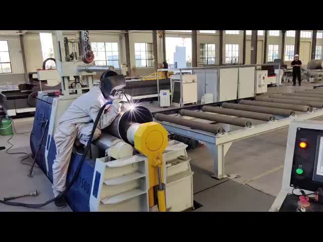 Carbon Steel Large Compressed Air Tank Air Regulation Vertical Receiver Tank Sandblasting