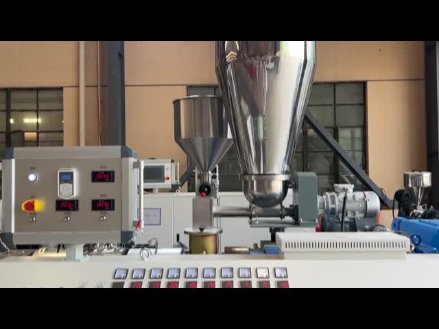 Plastic PVC Corner Beads Profile Extrusion Line Insulation Heat With Touch Screen