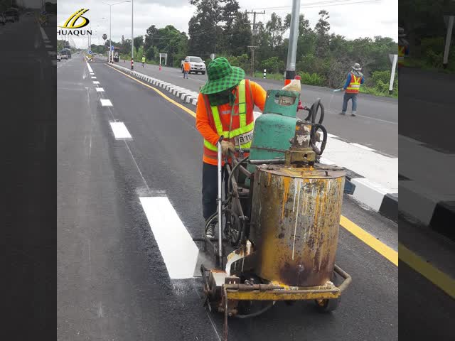 ホットメルト 熱塑性道路マーク 塗料 白色 滑らかで流れる