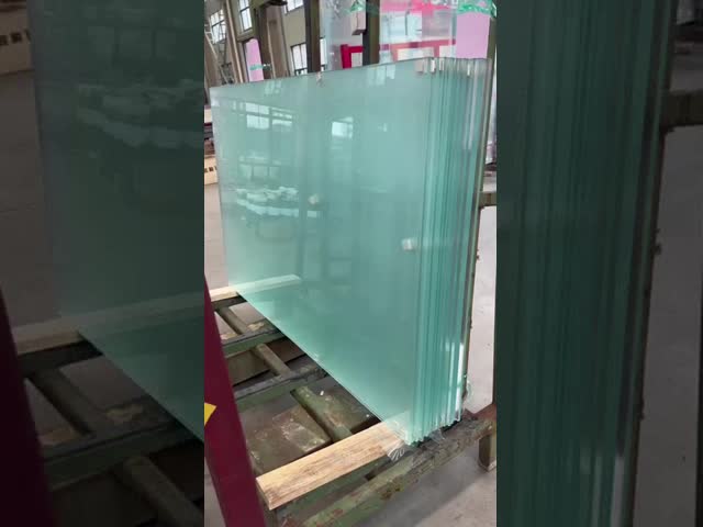 Custom Tempered Anti Slip Glass 6mm Safety Toughened Glass