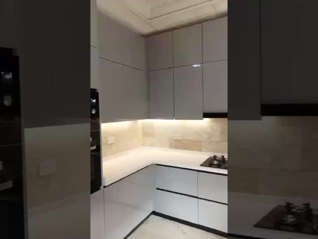 Blum/Hettich/DTC金具付きモダンキッチンキャビネット