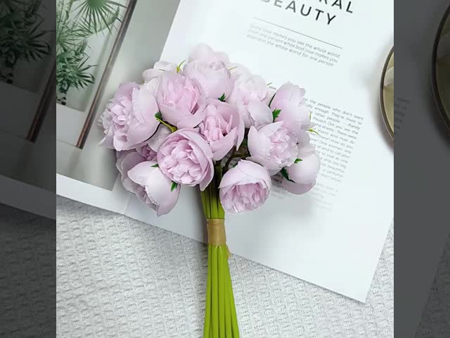 27の人工蓮の花 婚礼堂の手持ち花束 シンプルで新鮮な家庭装飾写真道具