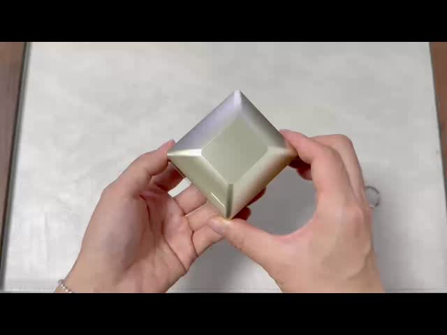 スプレーペイント プラスチック婚約指輪 ギフトボックス LEDライト内蔵