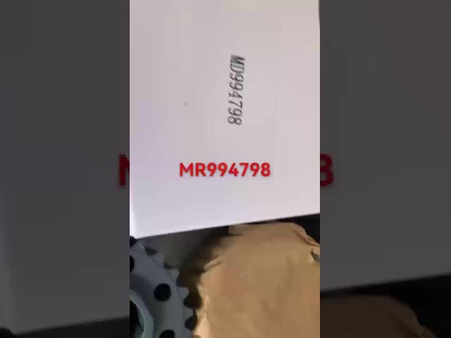 三菱のためのMR994798スプロケットのクランク軸