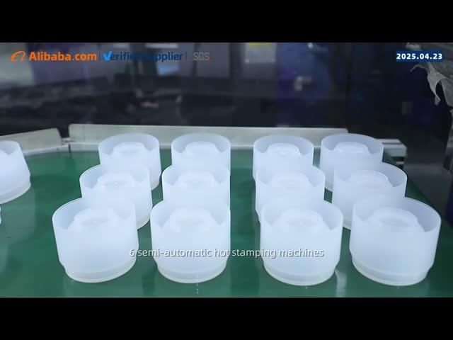 カスタマイズされた化粧品パッケージ 200ml プラスチック化粧消化剤 オイル ボディローション シャワーゲル ポンプ付きシャンプーボトル