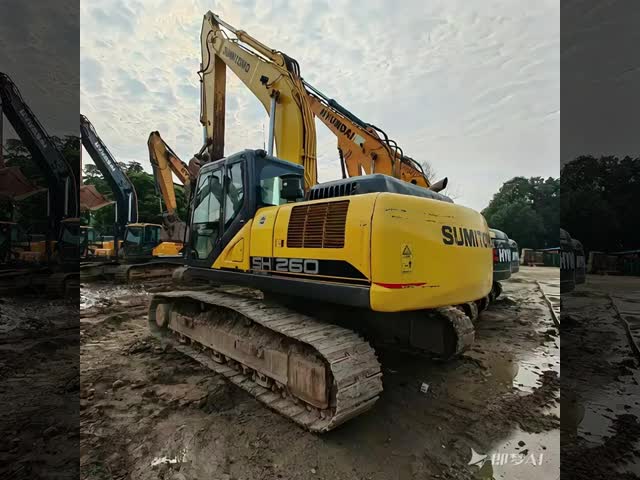 Used 2021 Year Komatsu PC200 Crawler Excavator Hydraulic Digger For Construction Sites
