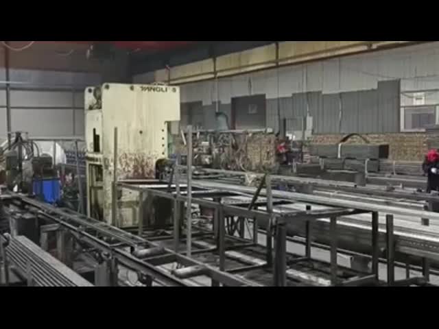 ポートレイトまたは景観調整可能な太陽光パネル設置支架 1.4kN/m2 10〜60度の傾き