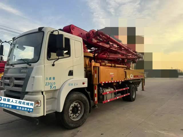 2019 SANY 中古 37m トラック 搭載 コンクリートポンプ 建材