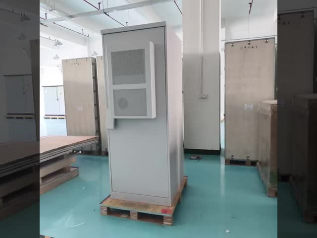 30U IP55 屋外収納 防盗 太陽電池 収納 キャビネット OEM 1500W エアコン