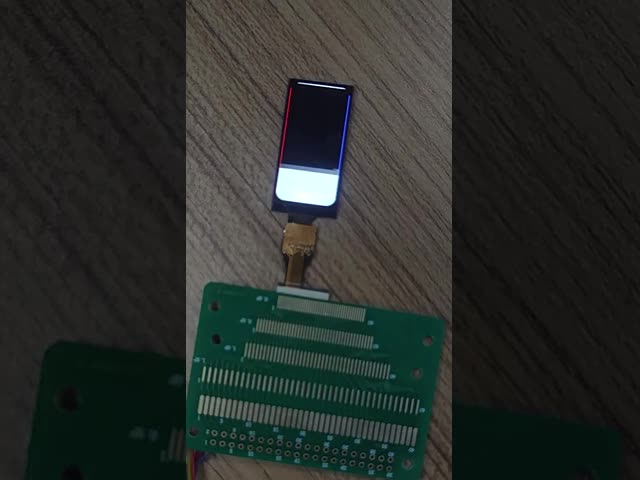 1.47インチ TFT LCD ディスプレイ 172x320 解像度 600 明るさ 24ピン B2B インターフェース ドライバ IC ST7789V3