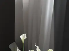 Venda por grosso transfronteiriça de buquês de lírios de calla de PU, flores artificiais, flores de plástico, decoração da sala de estar e flores de exposição
