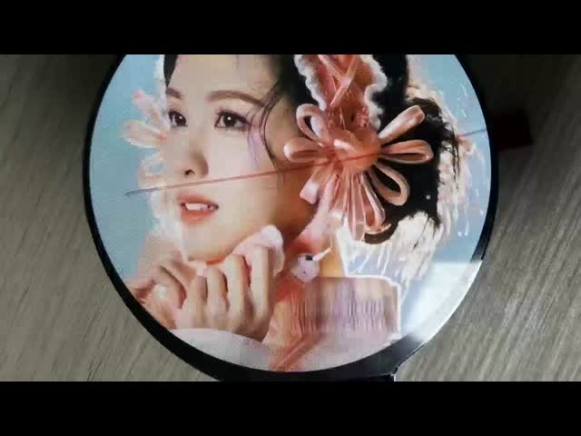 2.1 Inch ST7701S Round TFT LCD Display Module with 480x480 Resolution and 18bit RGB Interface Using IPS Display Technology