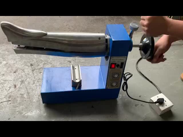 高足ブーツ 温度調節装置 0.6KW