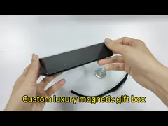 Logo Kustom Kemasan Matte Mewah Flip Top Karton Penutupan Magnetik Kotak Kertas Hadiah