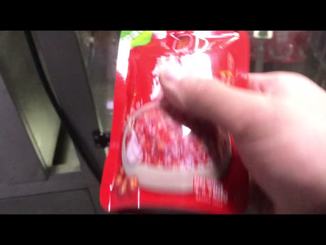 完全に自動自立するスプートバッグ 包装 詰め込み 蓋機