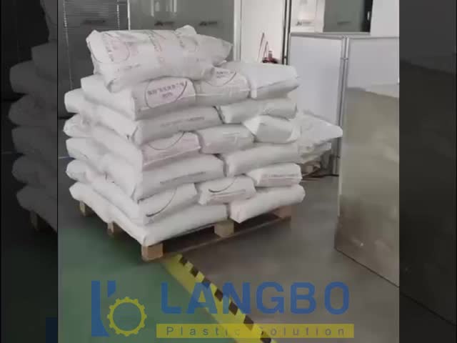 La ligne d'extrusion de profil de PVC d'OIN a vu le coupeur 200 - capacité du produit 250kg/H vidéo