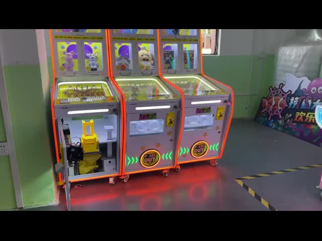 ドリームランド 高利潤のコイン操作玩具 ゲームマシン プリムアウト付きのピンボールゲームマシン