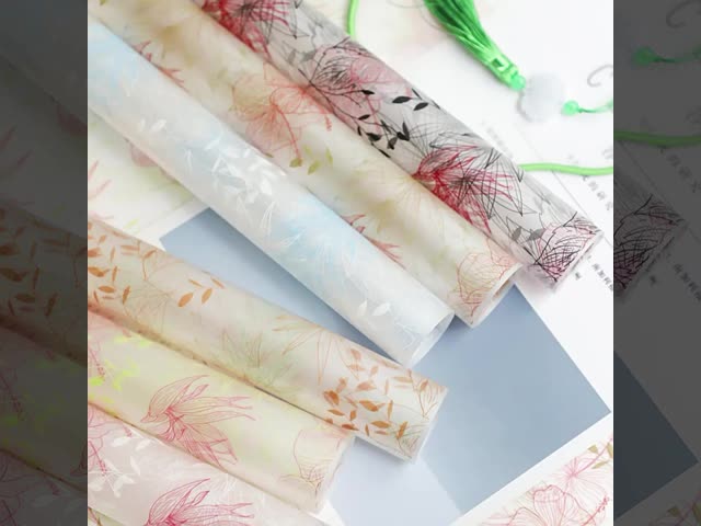 クリスタルローズ OPP 花の包装紙 セルロファンの透明印刷花束 花の包装紙