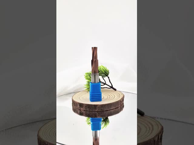 4 フルート TiAlN コーティング カービッド ステップ リマー 鋼アルミニウム合金のための多層ホールサイジングツール