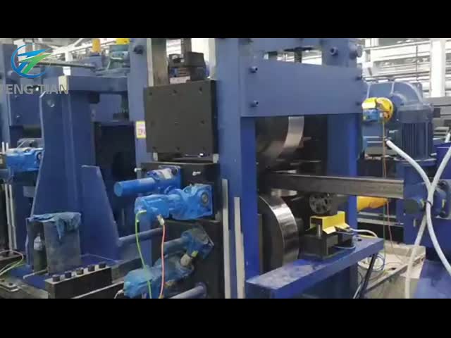 Máquina de moldagem automática de tubos de corte a frio 300KW Soldadora HF para tubos redondos