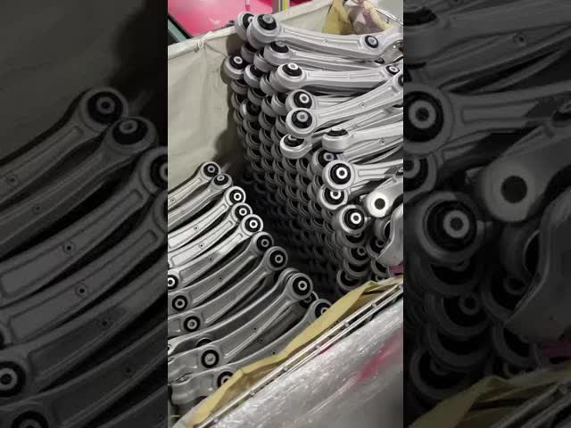 PARTSQUEEN プレミアム品質 トラック制御腕前上部 7L0 407 021 B