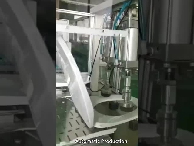 現代デザイン ホワイト トイレットシート 家庭用浴室とトイレ用 熱プラスチック製