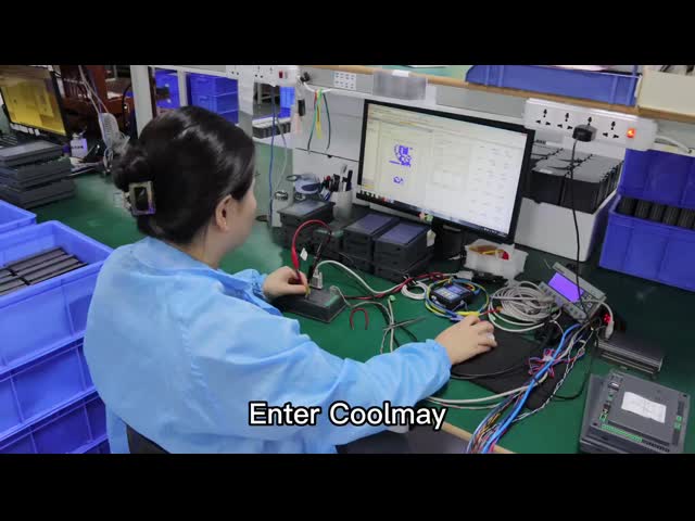 7 o tela táctil QM3G-70FH 8 do PLC da polegada HMI canaliza o controlador programável da lógica