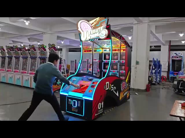 チケット換金ゲーム機 アルティメット・ディスク・コイン操作ゲーム機