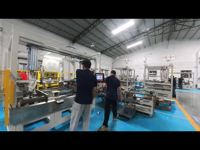 長期使用寿命 ラジエーターコアビルダー 作業ステーションの最大サイズ 100mm ヘッドプレート