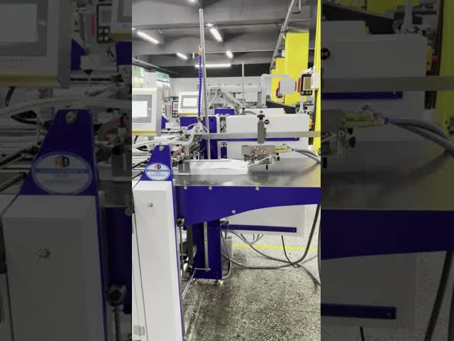 小冊子の折りたたみのための頑丈なA4ペーパー折る機械360mm幅
