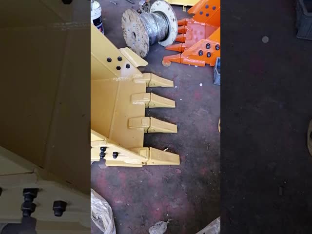 High Quality Skeleton Excavator Dig Bucket With Hole Skeleton Bucket Mining Excavator Bucket