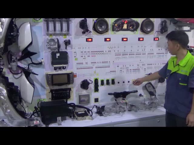 自動車電気システム デモンストレーションボード 教育機器