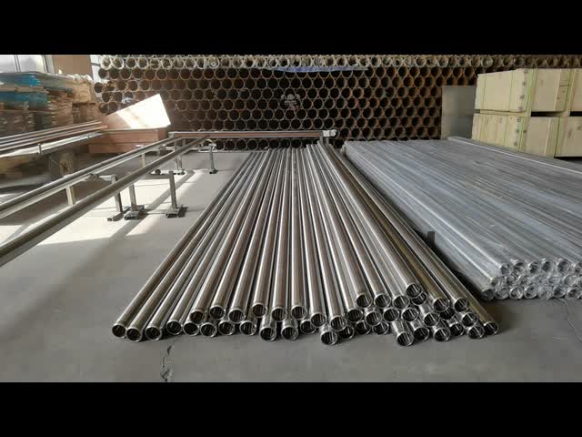 Oil Well AISI 316L Oil Sand Control Wire Wrapped Screen Pipe With 0.3mm Slot Size