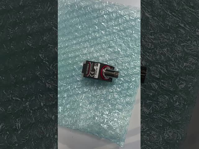 IV2-G500CA Keyence Laser Sensor 5MP High Speed Automated Compact Detector