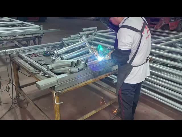 Temp soldado da rede de arame 6X9.5FT que cerca os painéis para o canteiro de obras