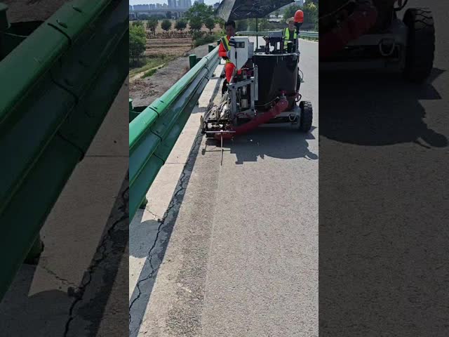 ミニ運転熱可塑性道路線引き三輪車